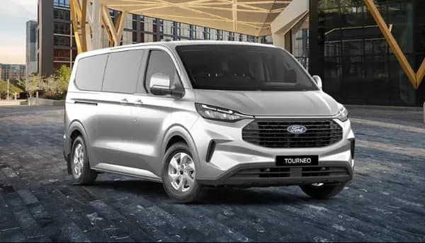 New Tourneo Custom exterior in Moondust Silver paint colour option