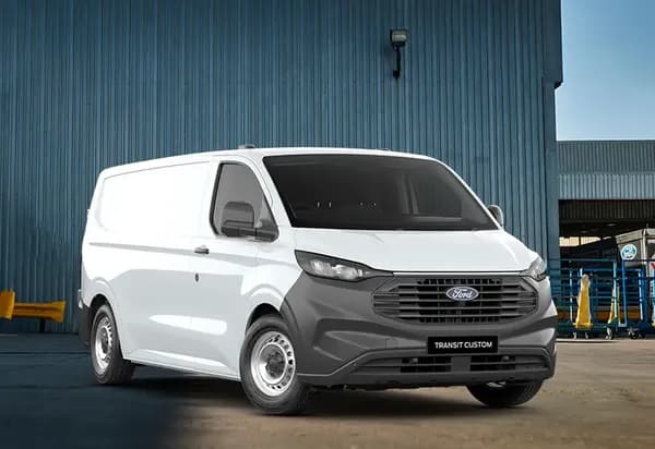 Ford Transit Custom Base model walk — gallery