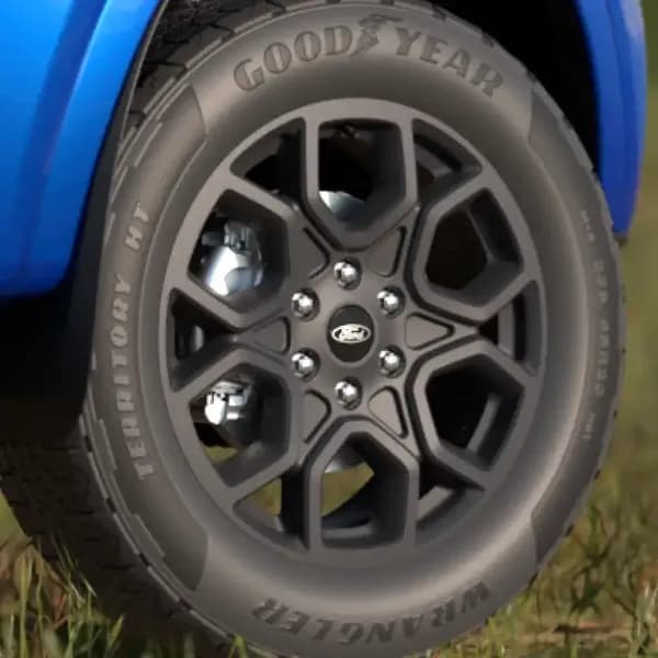 Ford Everest tough durable wheels — gallery