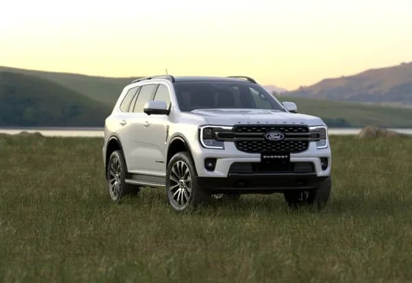 Ford Everest Platinum model walk — gallery