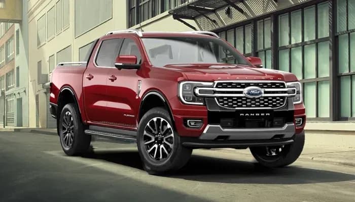 Ranger Platinum exterior in Frozen White paint colour option