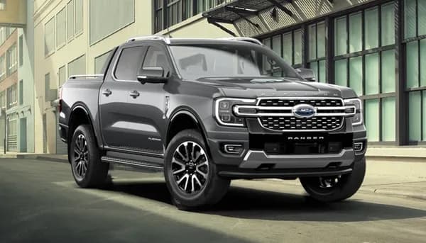 Ranger Platinum exterior in Lucid Red paint colour option
