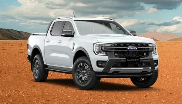 Ranger Wildtrak exterior in Frozen White paint colour option