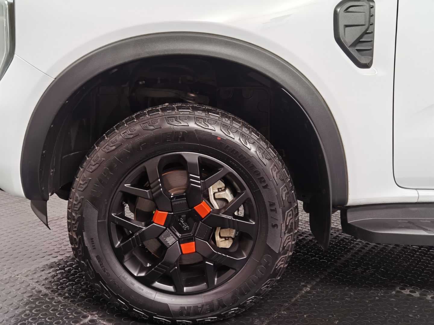 FORD RANGER 2.0D BI-TURBO WILDTRAK A/T D/C P/U image 13