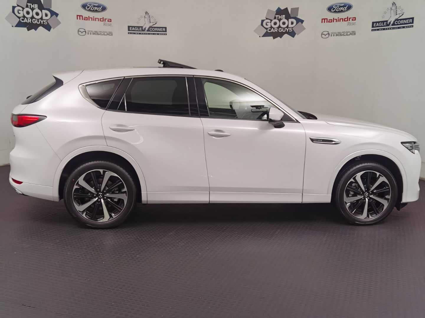 MAZDA CX-60 3.3L DE TAKUMI AWD A/T image 9