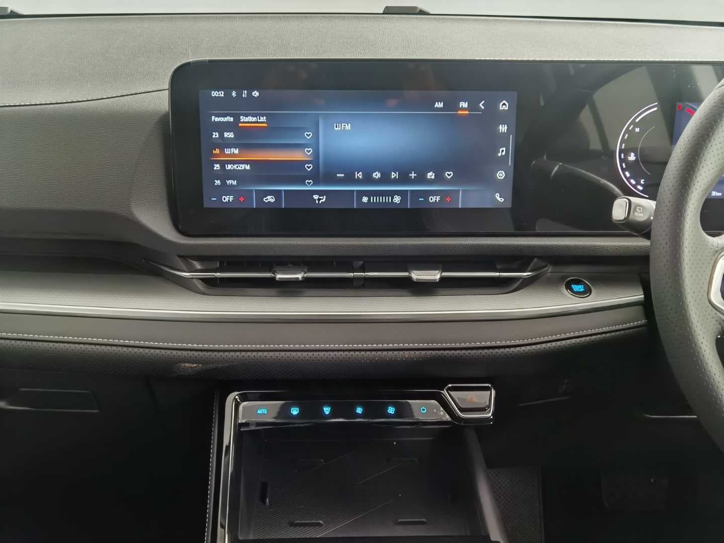 FORD TERRITORY TREND 1.8L ECOBOOST A/T image 15