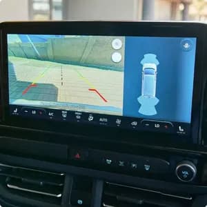 New Tourneo Custom driver assistance technology — Ford feature highlight